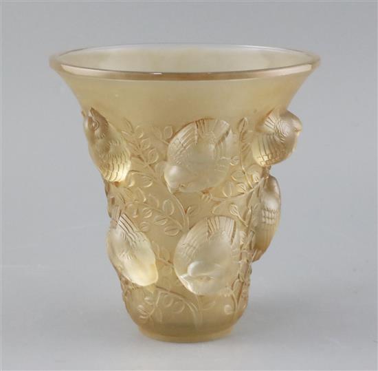 A R. Lalique Saint Francois vase, H. 18cm